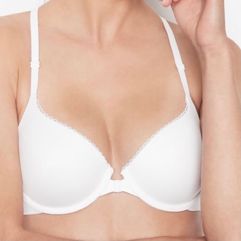 Victoria’s Secret 36C White Racerback Bra
